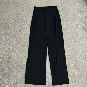 Elegant Black Women's Wide-Leg Pants